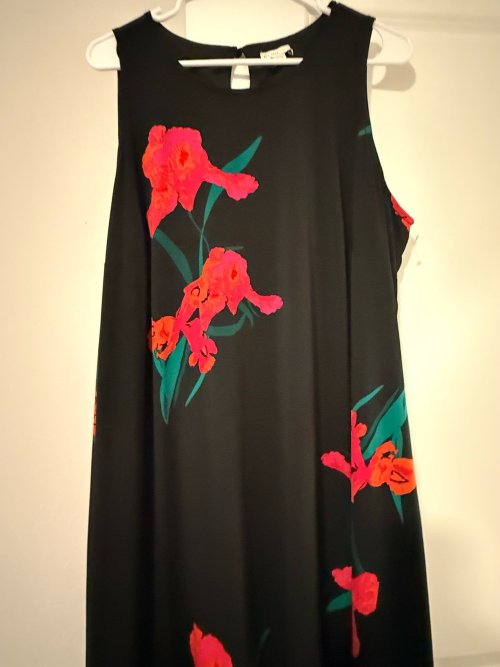 Black Midi Dress with Red Floral Print - Picture 5 of 8
